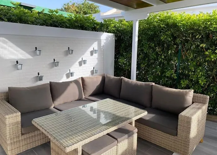 Luxury 2 Bedroom With Private Pool Feriehus *